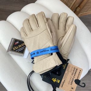 Burton Women’s Gondy Gore-Tex Leather Glove beige